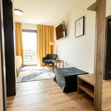 Na Tokaji Empora Apartment