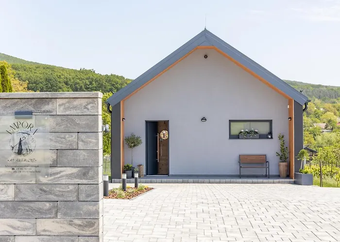 Na Tokaji Empora Apartment Velka Trna