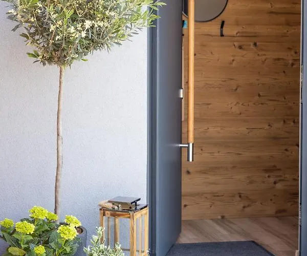 Na Tokaji Empora Apartment *